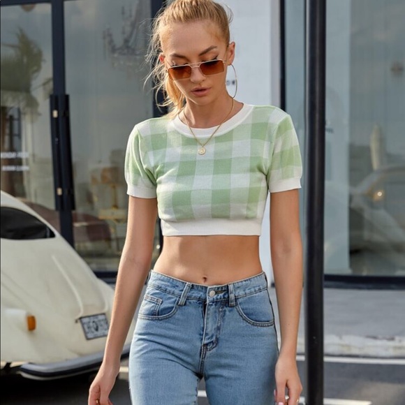 SHEIN Gingham Crop ShortSleeve Knit Top - Picture 2 of 10